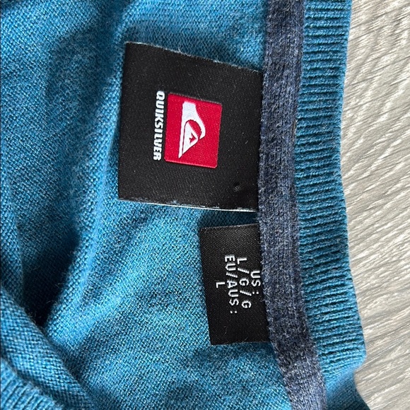 Men's Teal Sweater - Picture 2 of 7